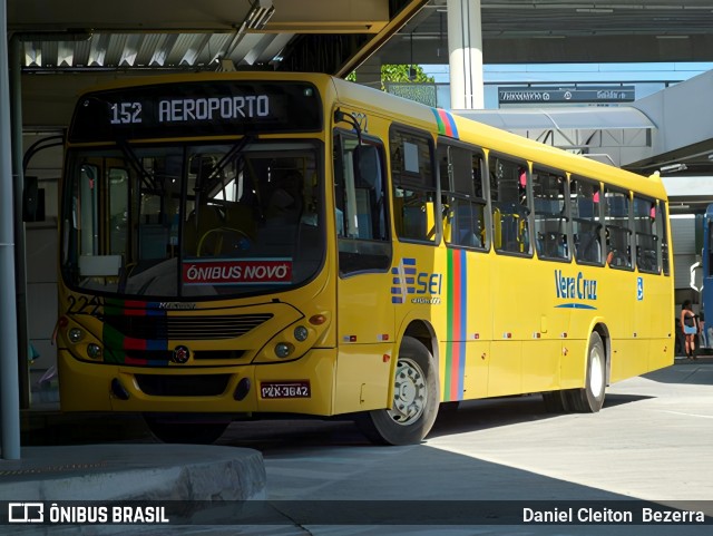 Expresso Vera Cruz 222 na cidade de Recife, Pernambuco, Brasil, por Daniel Cleiton  Bezerra. Número da foto: #12197324.