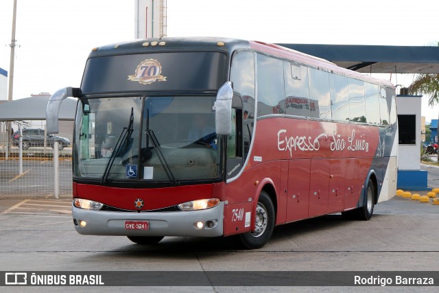 Expresso São Luiz 7540 na cidade de Goiânia, Goiás, Brasil, por Rodrigo Barraza. Número da foto: #12197826.