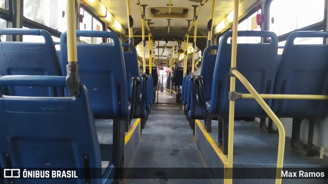 Companhia Carris Porto-Alegrense 0615 na cidade de Porto Alegre, Rio Grande do Sul, Brasil, por Max Ramos. Número da foto: #12197157.