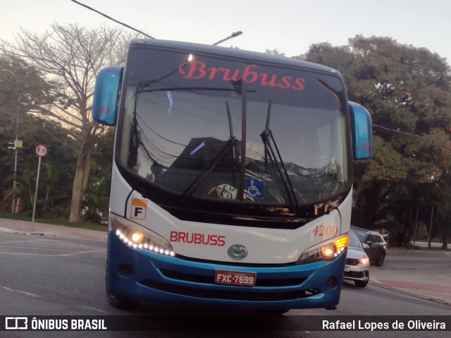 Brubuss Transportes 4200 na cidade de São Paulo, São Paulo, Brasil, por Rafael Lopes de Oliveira. Número da foto: #12197081.