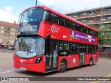 Abellio London Bus Company 3032 na cidade de London, Greater London, Inglaterra, por Fábio Takahashi Tanniguchi. Número da foto: #12198250.