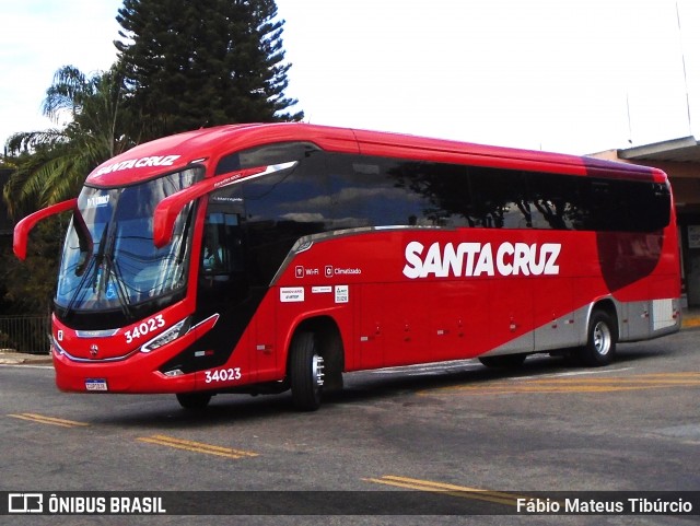 Viação Santa Cruz 34023 na cidade de Três Corações, Minas Gerais, Brasil, por Fábio Mateus Tibúrcio. Número da foto: #12200107.