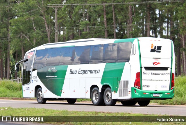 Comércio e Transportes Boa Esperança 4250 na cidade de Santa Izabel do Pará, Pará, Brasil, por Fabio Soares. Número da foto: #12199552.