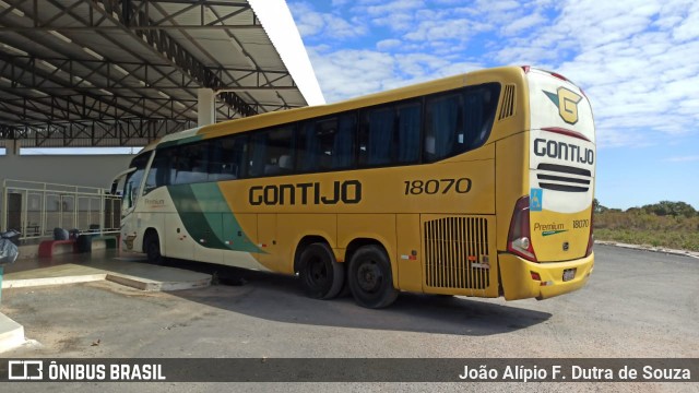 Empresa Gontijo de Transportes 18070 na cidade de Coribe, Bahia, Brasil, por João Alípio F. Dutra de Souza. Número da foto: #12201767.