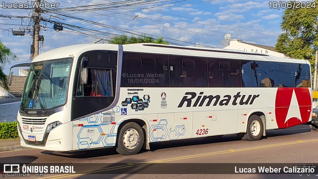 Rimatur Transportes 4236 na cidade de Curitiba, Paraná, Brasil, por Lucas Weber Calizario. Número da foto: #12201179.