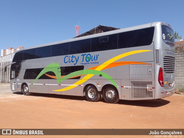 City Tour 614 na cidade de Goiânia, Goiás, Brasil, por João Gonçalves. Número da foto: #12204730.