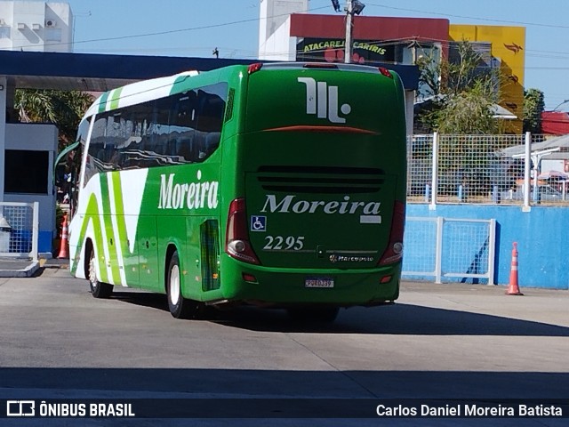 Empresa de Transportes e Turismo Moreira 2295 na cidade de Goiânia, Goiás, Brasil, por Carlos Daniel Moreira Batista. Número da foto: #12205257.
