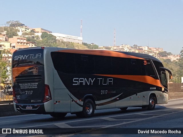 Sany Tour 2117 na cidade de Cotia, São Paulo, Brasil, por David Macedo Rocha. Número da foto: #12202815.