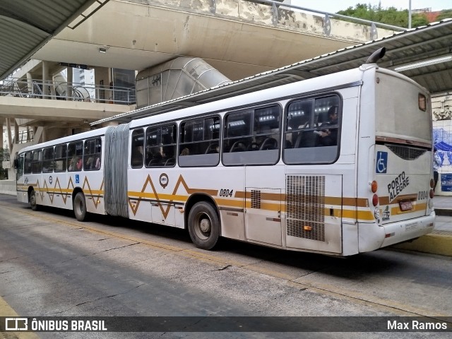Companhia Carris Porto-Alegrense 0804 na cidade de Porto Alegre, Rio Grande do Sul, Brasil, por Max Ramos. Número da foto: #12205489.