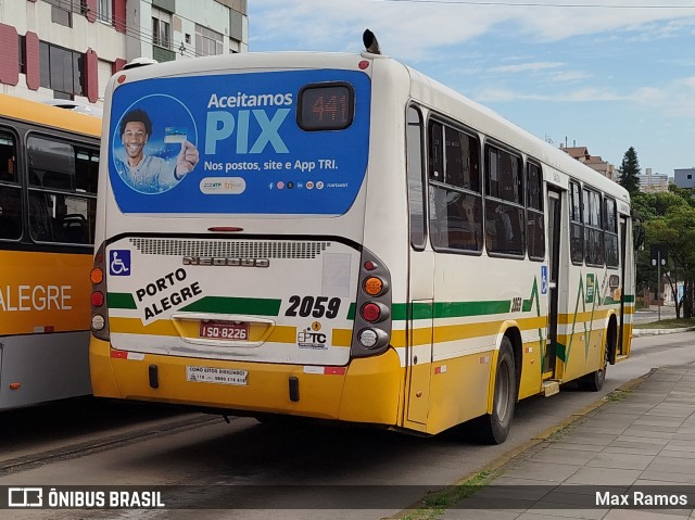 Auto Viação Presidente Vargas 2059 na cidade de Porto Alegre, Rio Grande do Sul, Brasil, por Max Ramos. Número da foto: #12205470.