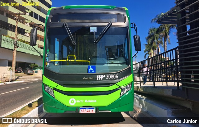 HP Transportes Coletivos 20806 na cidade de Goiânia, Goiás, Brasil, por Carlos Júnior. Número da foto: #12205091.