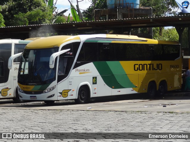 Empresa Gontijo de Transportes 19600 na cidade de Governador Valadares, Minas Gerais, Brasil, por Emerson Dorneles. Número da foto: #12203104.