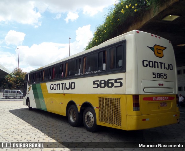 Empresa Gontijo de Transportes 5865 na cidade de Belo Horizonte, Minas Gerais, Brasil, por Maurício Nascimento. Número da foto: #12205382.