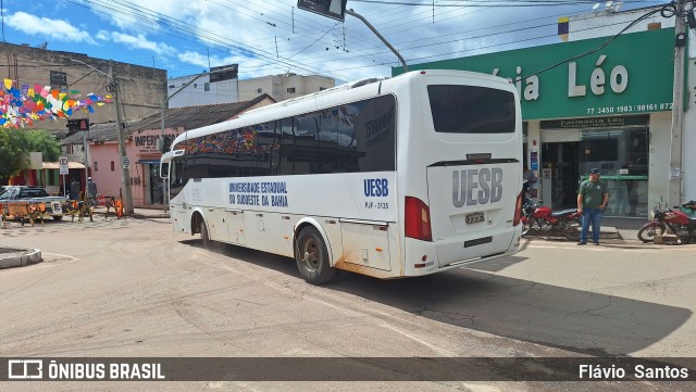 UESB  - Universidade Estadual do Sudoeste da Bahia 3135 na cidade de Barra da Estiva, Bahia, Brasil, por Flávio  Santos. Número da foto: #12206303.