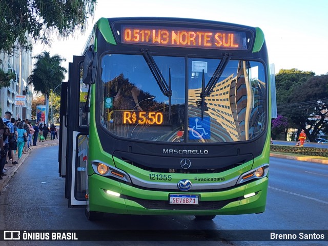 Viação Piracicabana Distrito Federal 121355 na cidade de Brasília, Distrito Federal, Brasil, por Brenno Santos. Número da foto: #12205819.