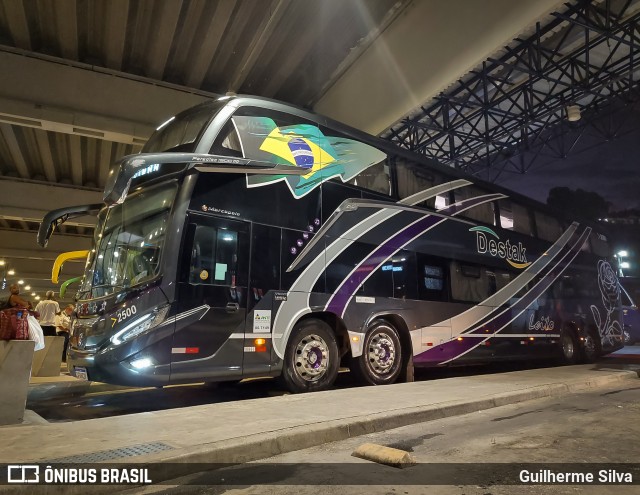 Destak Turismo 2500 na cidade de Santos, São Paulo, Brasil, por Guilherme Silva. Número da foto: #12205789.
