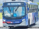 Auto Viação Bragança Metropolitana > Viação Raposo Tavares 12.2302 na cidade de Cotia, São Paulo, Brasil, por Henrique Santos. Número da foto: #:id.