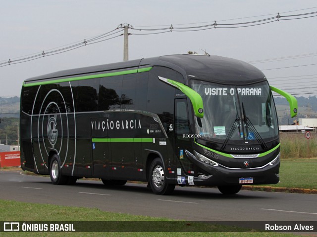 Viação Garcia 92030 na cidade de Paranavaí, Paraná, Brasil, por Robson Alves. Número da foto: #12210438.