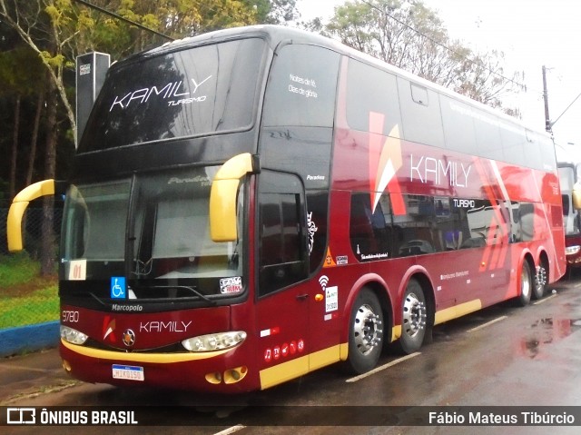 Kamily Turismo 9780 na cidade de Três Corações, Minas Gerais, Brasil, por Fábio Mateus Tibúrcio. Número da foto: #12147480.
