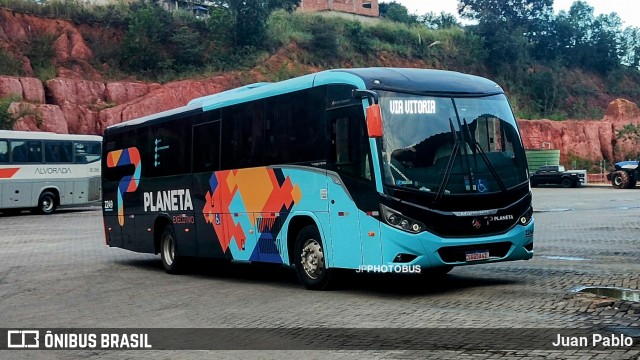 Planeta Transportes Rodoviários 2249 na cidade de Guarapari, Espírito Santo, Brasil, por Juan Pablo. Número da foto: #12147002.