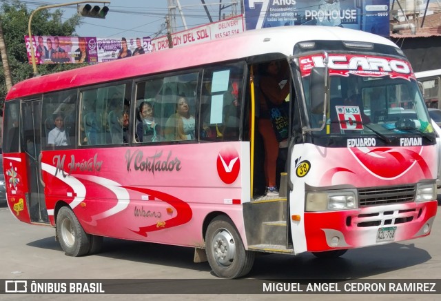Empresa de Transportes El Icaro Inversionistas S.A. 38 na cidade de Trujillo, Trujillo, La Libertad, Peru, por MIGUEL ANGEL CEDRON RAMIREZ. Número da foto: #12151764.