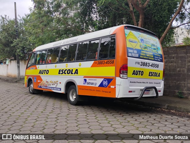 Auto Escola Albatroz 05 na cidade de Caraguatatuba, São Paulo, Brasil, por Matheus Duarte Souza. Número da foto: #12154261.