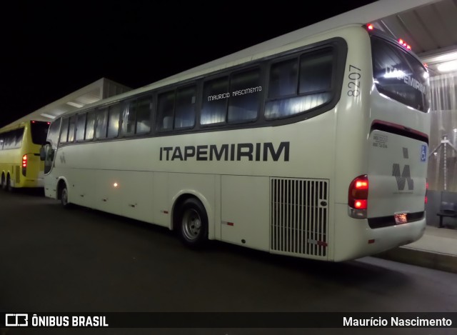 Viação Itapemirim 8207 na cidade de Belo Horizonte, Minas Gerais, Brasil, por Maurício Nascimento. Número da foto: #12156209.
