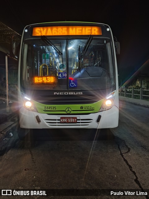 Auto Viação Três Amigos B44535 na cidade de Rio de Janeiro, Rio de Janeiro, Brasil, por Paulo Vitor Lima. Número da foto: #12156179.