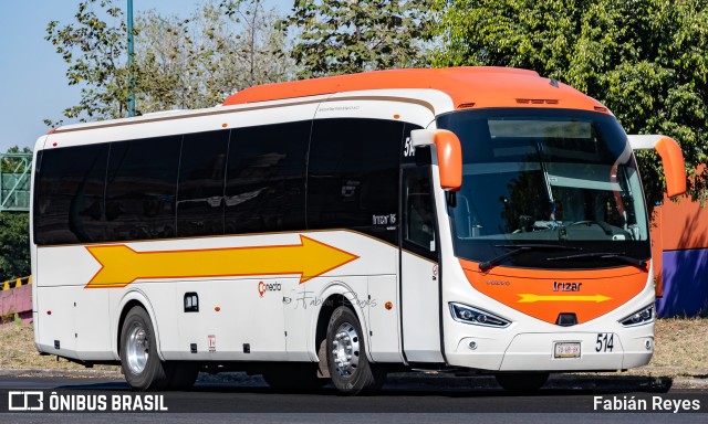 Flecha Amarilla 514 na cidade de Morelia, Michoacán, México, por Fabián Reyes. Número da foto: #12155967.