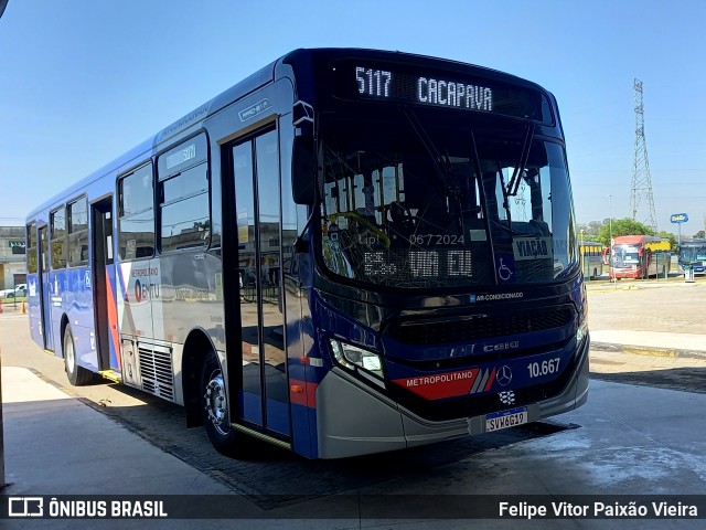 Viação Jacareí 10.667 na cidade de São José dos Campos, São Paulo, Brasil, por Felipe Vitor Paixão Vieira. Número da foto: #12155481.