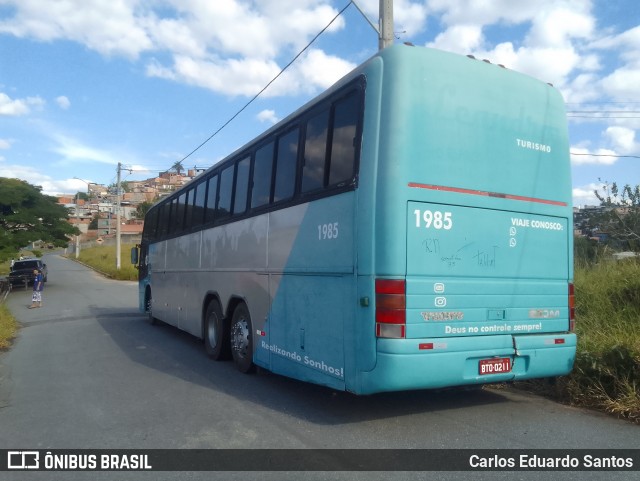 Ônibus Particulares BTO0211 na cidade de São João del Rei, Minas Gerais, Brasil, por Carlos Eduardo Santos. Número da foto: #12154316.