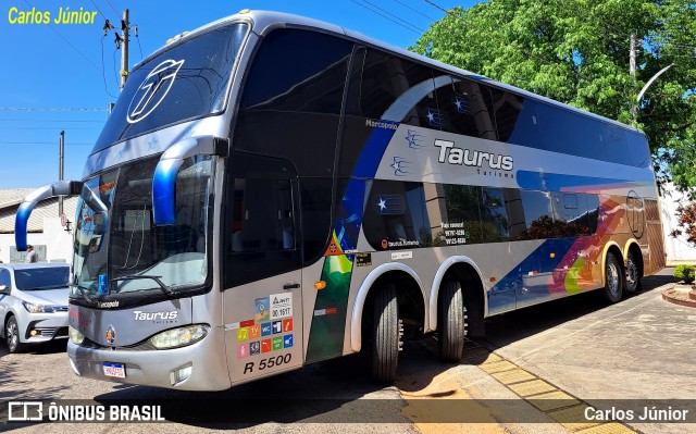 Taurus Turismo 5500 na cidade de Caldas Novas, Goiás, Brasil, por Carlos Júnior. Número da foto: #12154304.