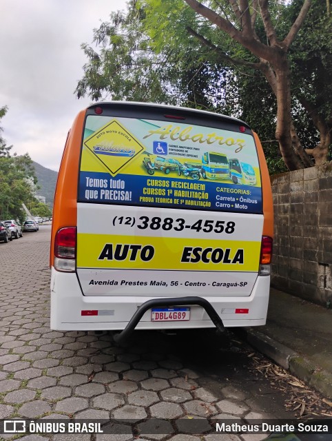 Auto Escola Albatroz 05 na cidade de Caraguatatuba, São Paulo, Brasil, por Matheus Duarte Souza. Número da foto: #12154258.