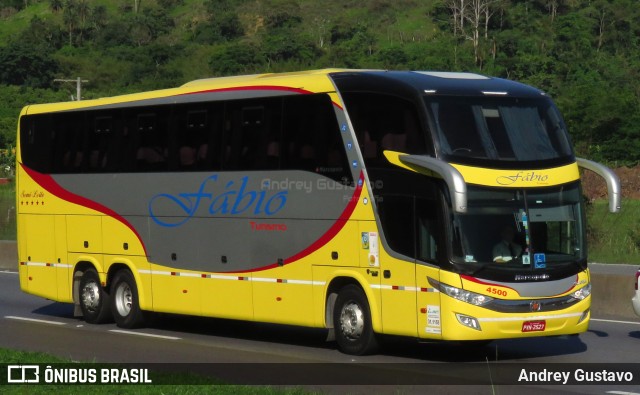 Fábio Turismo 4500 na cidade de Aparecida, São Paulo, Brasil, por Andrey Gustavo. Número da foto: #12156131.