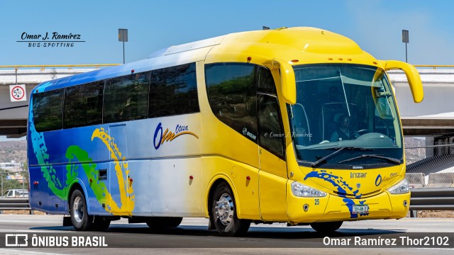 OTESA - Ómnibus y Transportes Terrestres Ejecutivos 25 na cidade de Coyotepec, Estado de México, México, por Omar Ramírez Thor2102. Número da foto: #12160220.