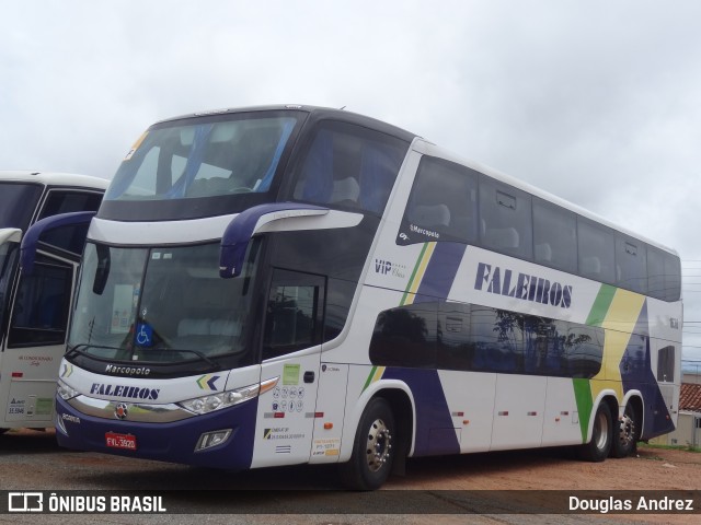 Faleiros Turismo 1630 na cidade de Trindade, Goiás, Brasil, por Douglas Andrez. Número da foto: #12159540.
