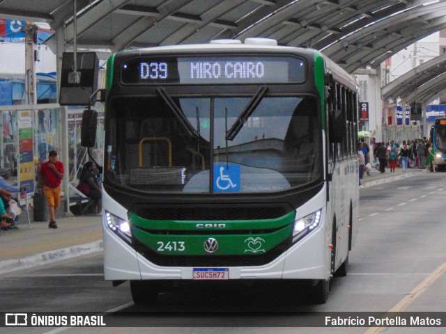 Viação Rosa Vitória da Conquista 2413 na cidade de Vitória da Conquista, Bahia, Brasil, por Fabrício Portella Matos. Número da foto: #12214930.