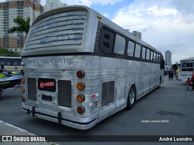 Ônibus Particulares 6189 na cidade de Barueri, São Paulo, Brasil, por André Leandro. Número da foto: #12236218.