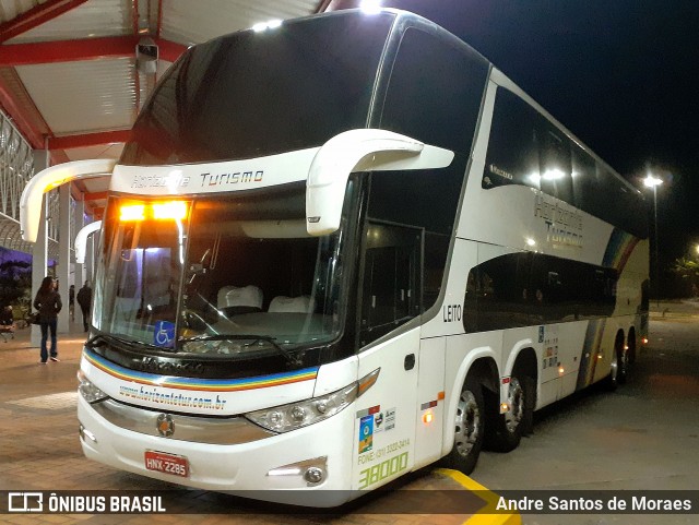 Horizonte Turismo 38000 na cidade de Ribeirão Vermelho, Minas Gerais, Brasil, por Andre Santos de Moraes. Número da foto: #12236307.