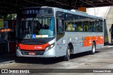 Pêssego Transportes 4 7194 na cidade de São Paulo, São Paulo, Brasil, por Giovanni Melo. Número da foto: #:id.