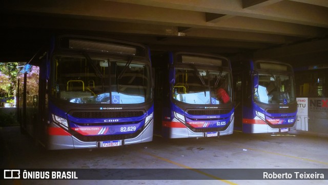 Next Mobilidade - ABC Sistema de Transporte 82.629 na cidade de Santo André, São Paulo, Brasil, por Roberto Teixeira. Número da foto: #12239740.