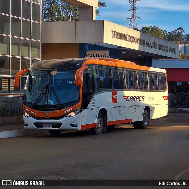 Empresa Caraça Transportes e Turismo 4509 na cidade de Barão de Cocais, Minas Gerais, Brasil, por Edi Carlos Jr.. Número da foto: #12240128.