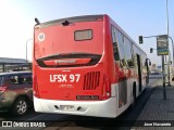 Redbus Urbano LFSX 97 na cidade de Estación Central, Santiago, Metropolitana de Santiago, Chile, por Jose Navarrete. Número da foto: #12240098.