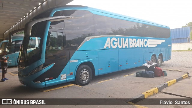 Viação Águia Branca 28360 na cidade de Cruz das Almas, Bahia, Brasil, por Flávio  Santos. Número da foto: #12241123.