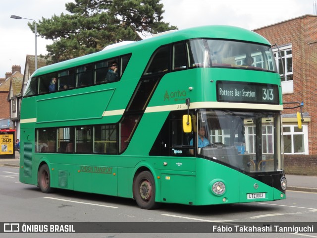 Arriva LT2 na cidade de London, Greater London, Inglaterra, por Fábio Takahashi Tanniguchi. Número da foto: #12242664.