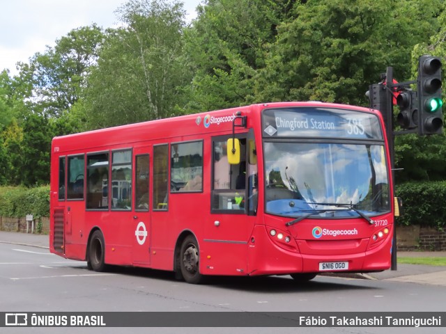 Stagecoach 37720 na cidade de London, Greater London, Inglaterra, por Fábio Takahashi Tanniguchi. Número da foto: #12242656.