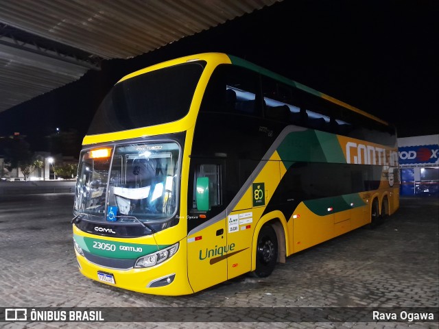 Empresa Gontijo de Transportes 23050 na cidade de Teófilo Otoni, Minas Gerais, Brasil, por Rava Ogawa. Número da foto: #12244103.