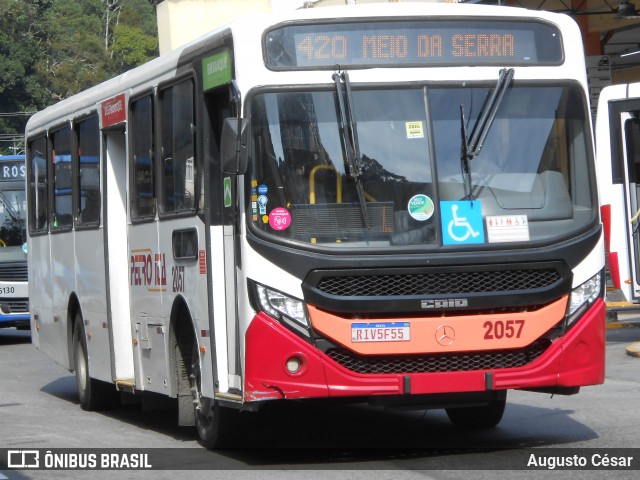 Petro Ita Transportes Coletivos de Passageiros 2057 na cidade de Petrópolis, Rio de Janeiro, Brasil, por Augusto César. Número da foto: #12243276.