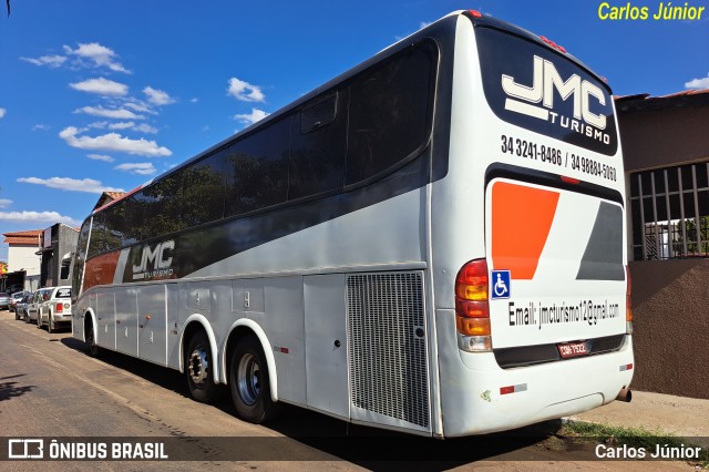 JMC Turismo 2013 na cidade de Trindade, Goiás, Brasil, por Carlos Júnior. Número da foto: #12244115.