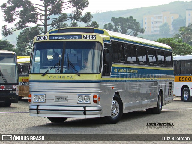 Ônibus Particulares 7023 na cidade de Juiz de Fora, Minas Gerais, Brasil, por Luiz Krolman. Número da foto: #12245128.